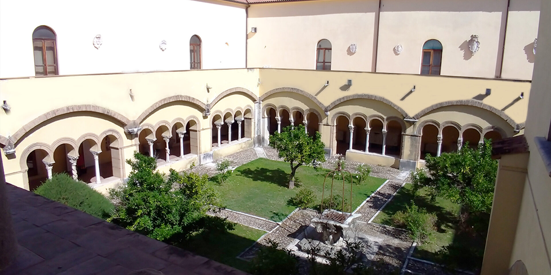 Chiostro Santa Sofia